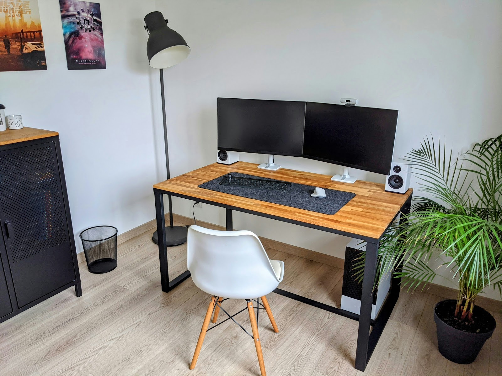 tips to make office look stylish & spacious